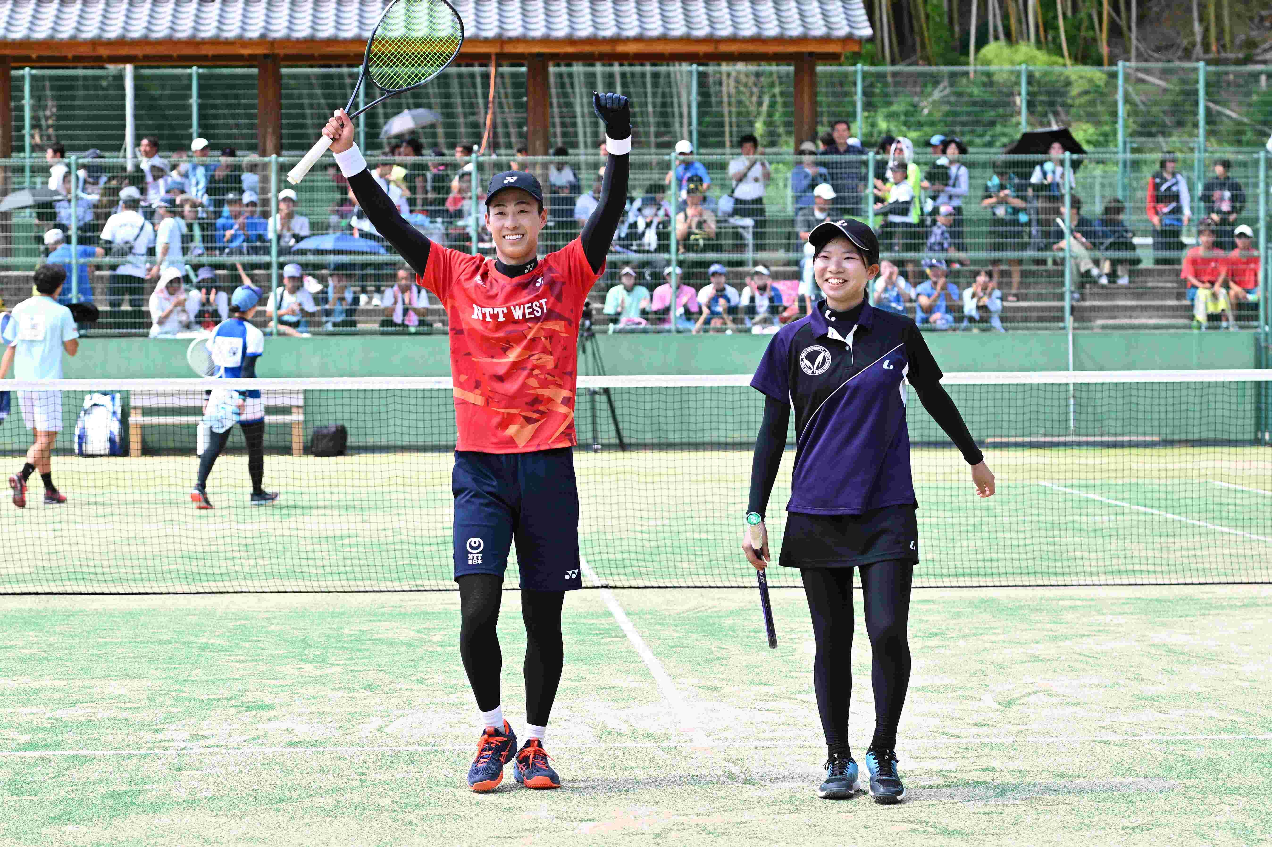 上松俊貴選手、前田梨緒選手