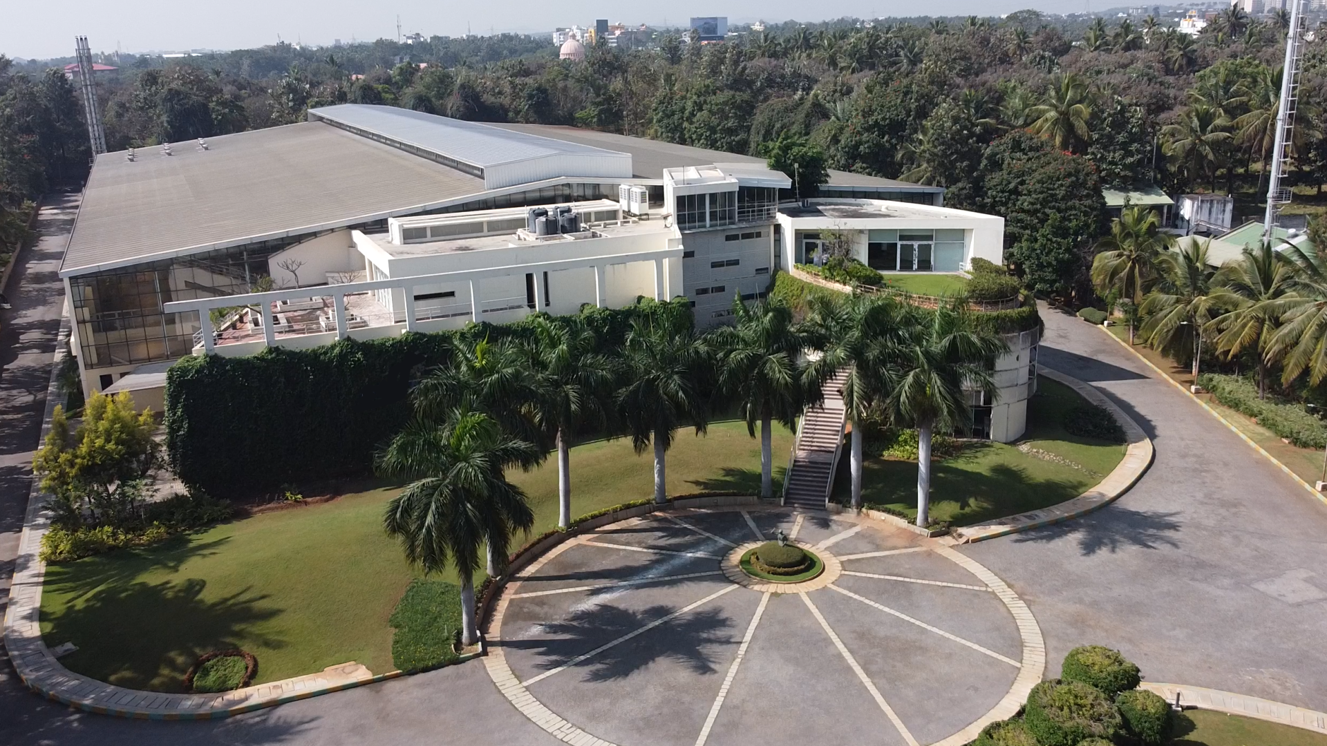 Amidst Growing Badminton Popularity, Yonex Opens New India Factory for Carbon Graphite Badminton Racquets